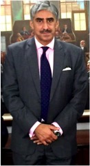 prof Khawar Qureshi